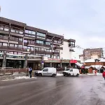Glaciers - Location: Pour 4 Personnes Avec Balcon Ensoleille, Quartier Jeune Et Anime Mae-9077 *