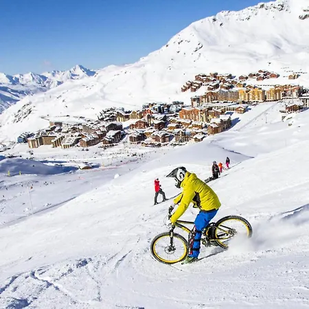 Glaciers - Location: Pour 4 Personnes Avec Balcon Ensoleille, Quartier Jeune Et Anime Mae-9077 Apartamento Val Thorens