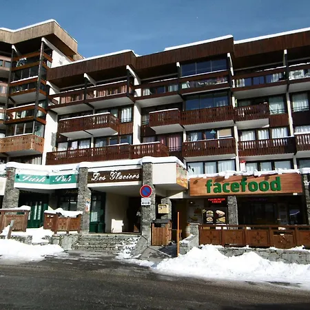 Résidence Glaciers - Location: Pour 4 Personnes Avec Balcon Ensoleillé, Quartier Jeune Et Animé Mae-9077 * Val Thorens